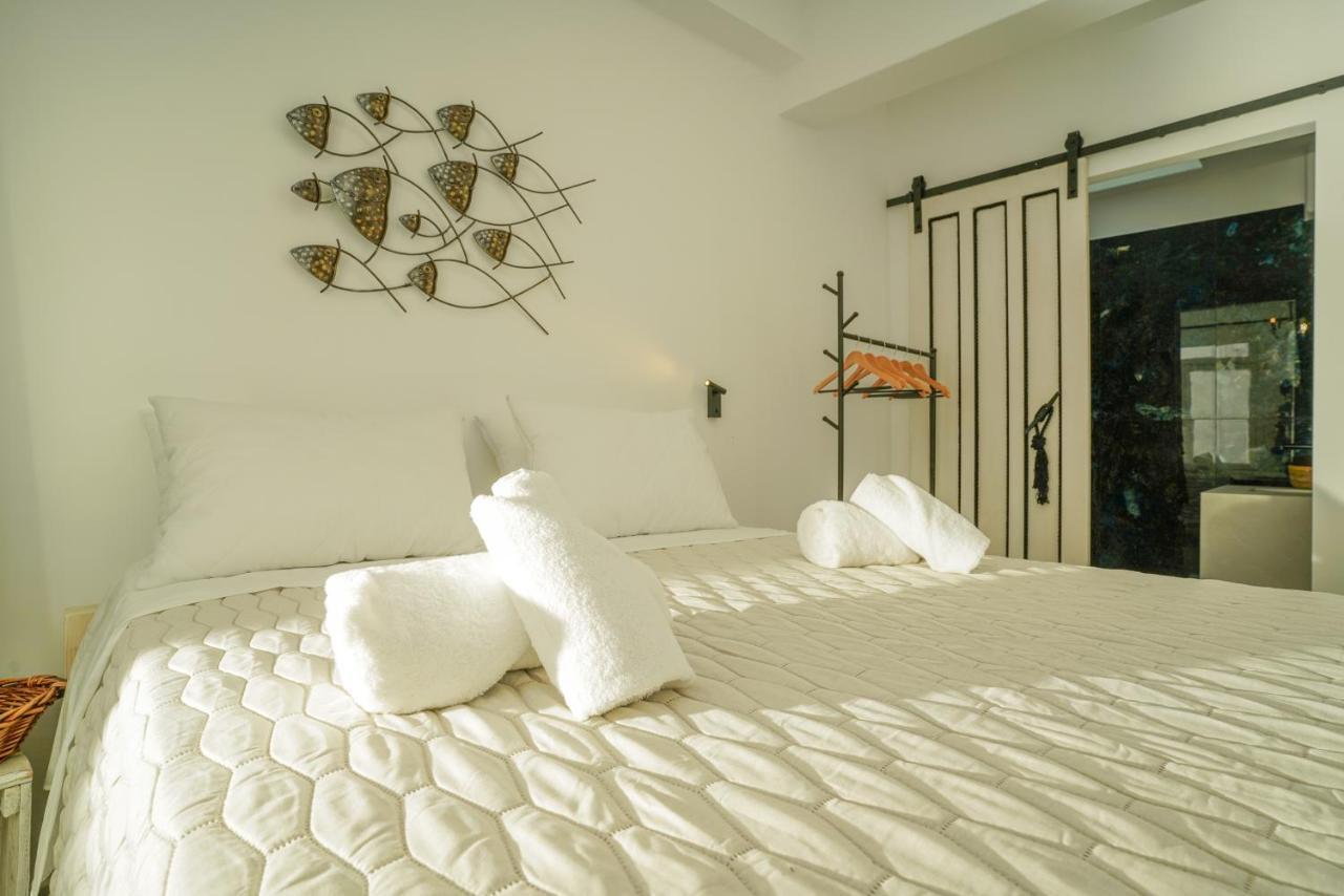 Seabed Suites Mykonos Mykonos Town Exterior photo